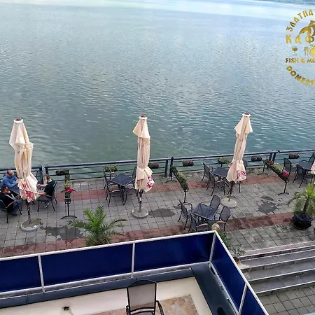 Kafana Zlatna Ribica Apartamento