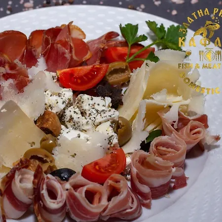 Kafana Zlatna Ribica * Golubac