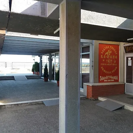 Zlatna Ribica Appartement Golubac