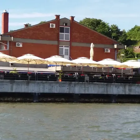 Appartement Kafana Zlatna Ribica