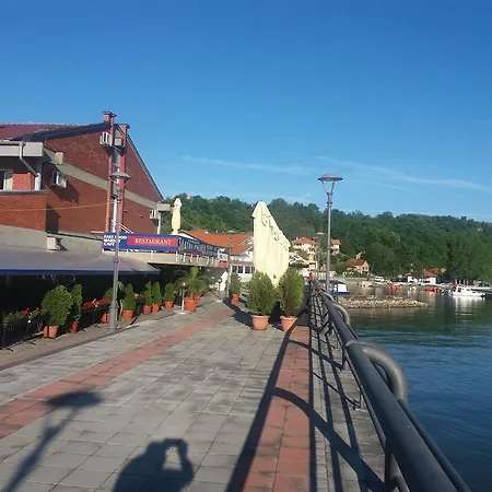 Zlatna Ribica * Golubac