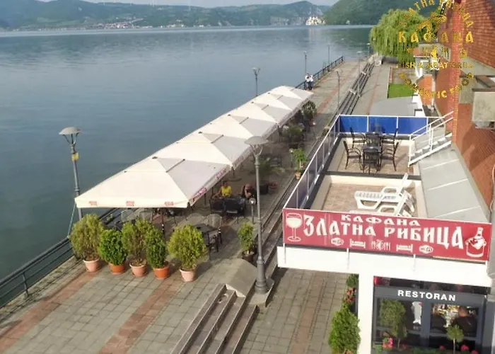 Lejlighed Kafana Zlatna Ribica *