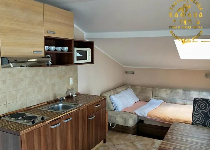 Kafana Zlatna Ribica Lejlighed *