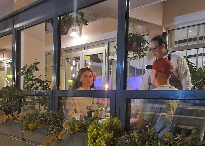 Kafana Zlatna Ribica