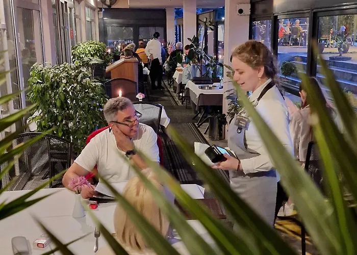 Kafana Zlatna Ribica