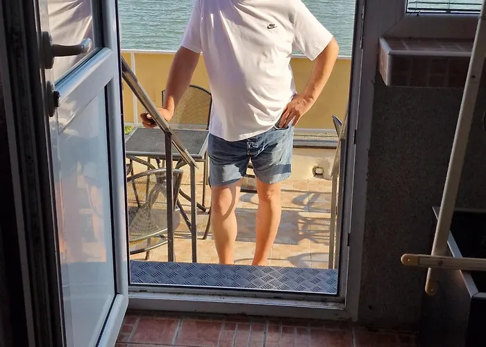 Apartment Kafana Zlatna Ribica